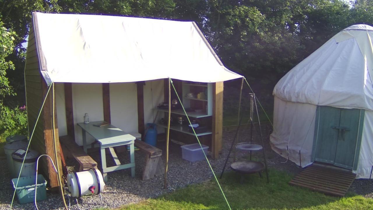 Mill Haven Place Glamping-Yurt 1 Talbenny Exterior photo