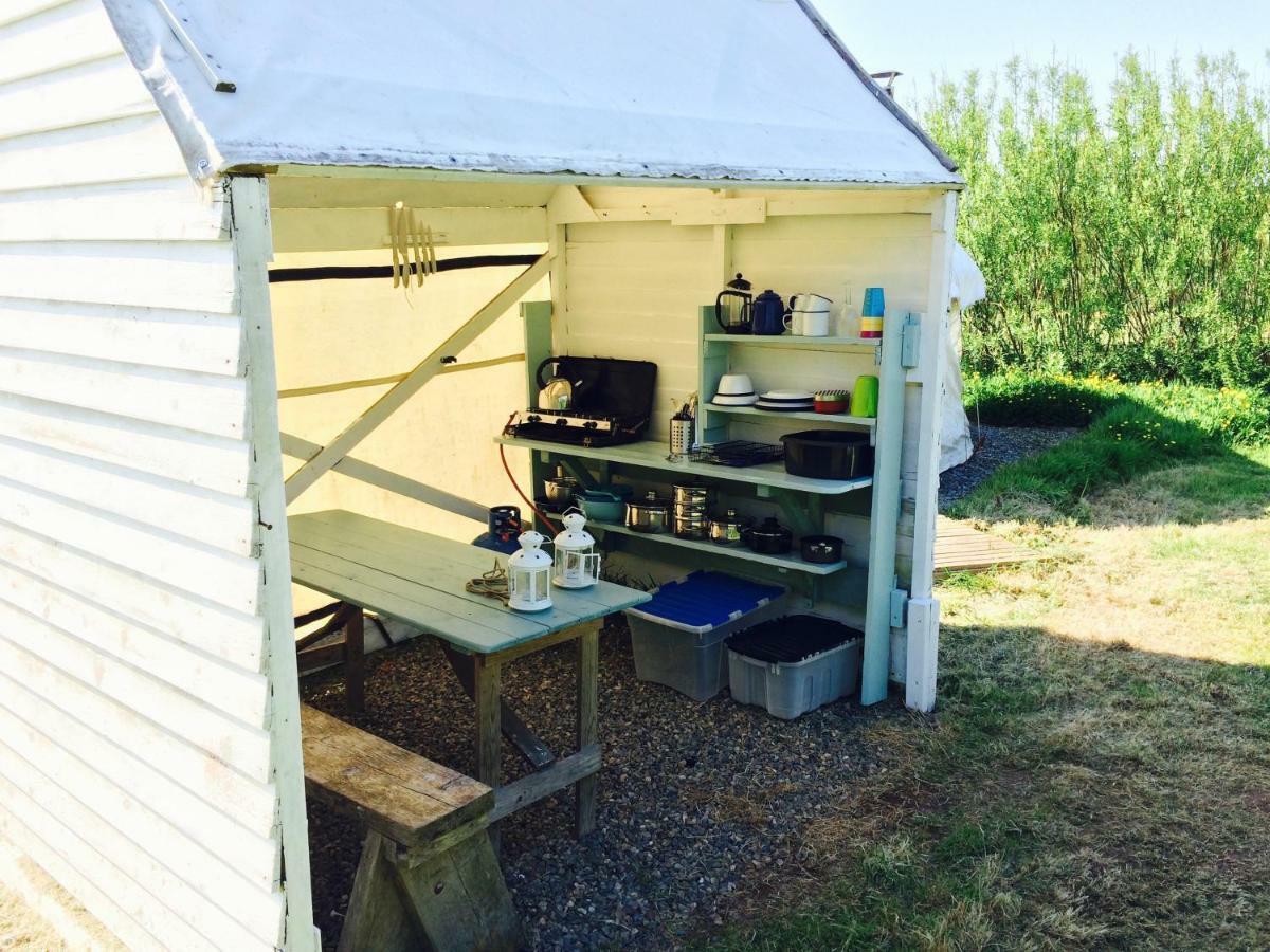 Mill Haven Place Glamping-Yurt 1 Talbenny Exterior photo