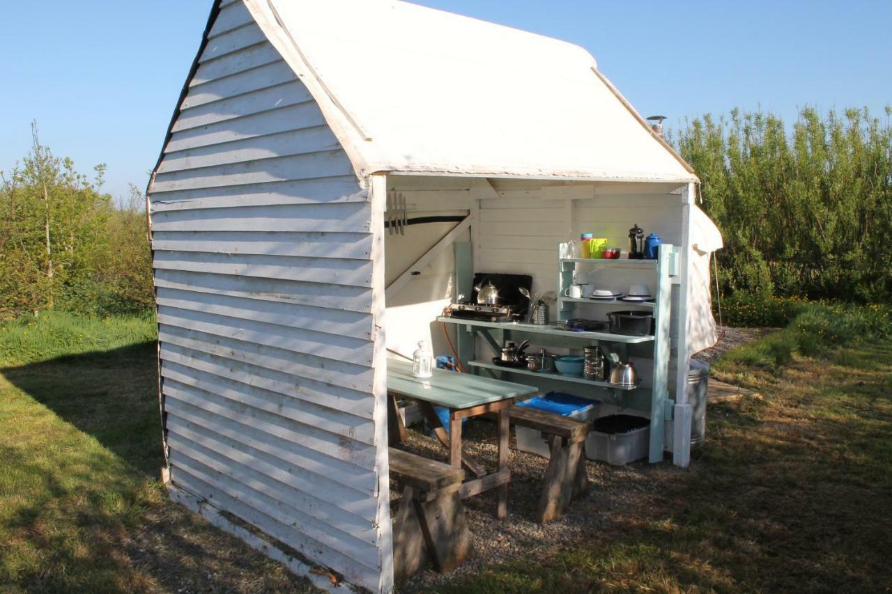 Mill Haven Place Glamping-Yurt 1 Talbenny Exterior photo