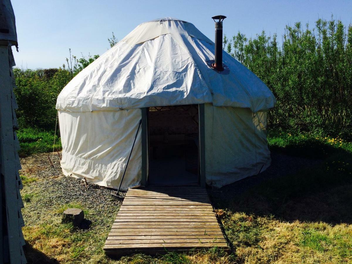 Mill Haven Place Glamping-Yurt 1 Talbenny Exterior photo